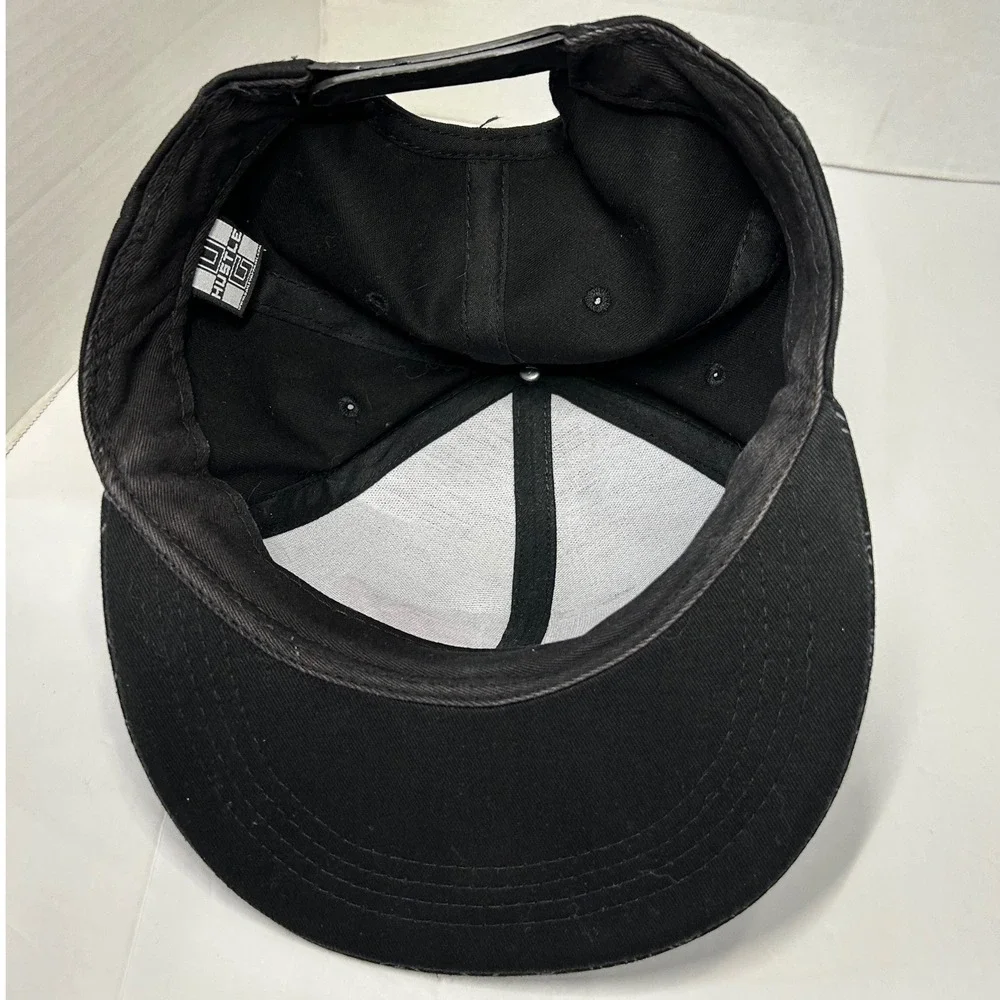 Get Yours Dope Trippy King Crown Design Lot of‎ 4 Mens Snapback Hats